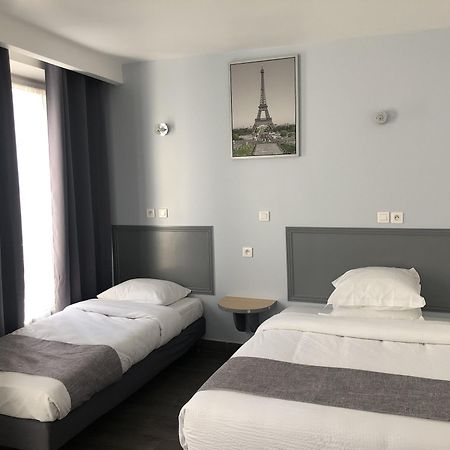Hotel Clauzel Paris Luaran gambar