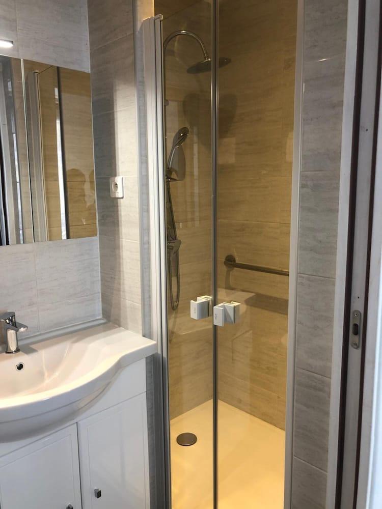 Hotel Clauzel Paris Luaran gambar